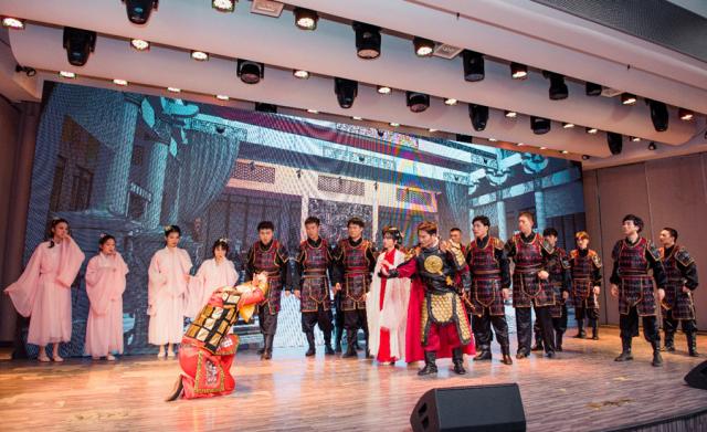 吉林大学唐敖庆理科试验班 匡亚明文史试验班演出师生原创音乐剧 霸王别姬 吉林大学新闻网
